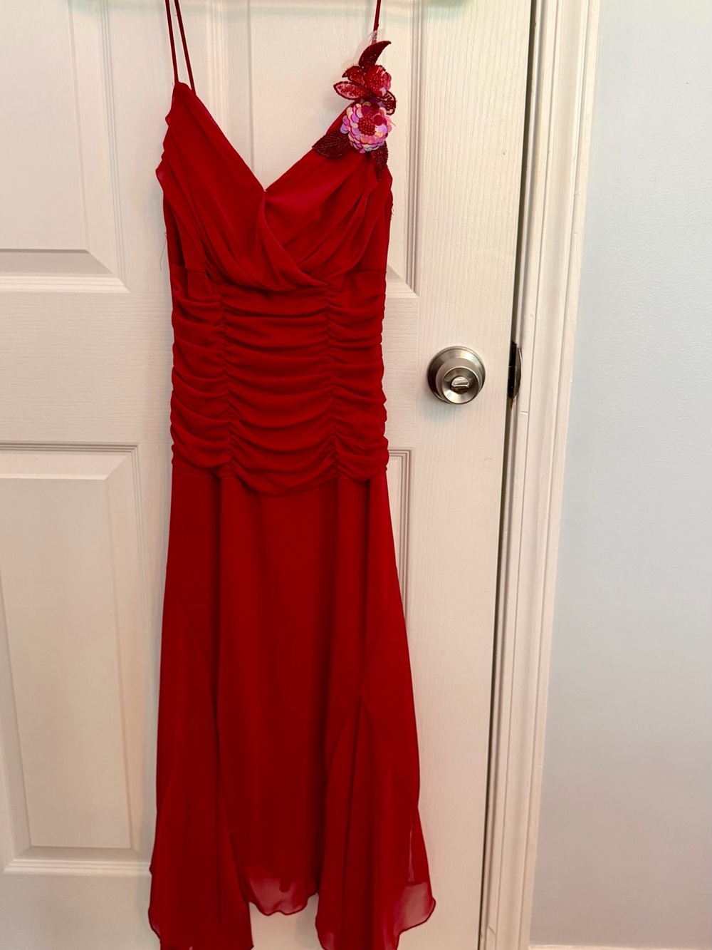 Teeze Me Red Handkerchief Hem Formal Dress Size 6